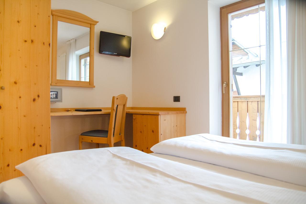 Hotel Genzianella Ziano di Fiemme Zewnętrze zdjęcie