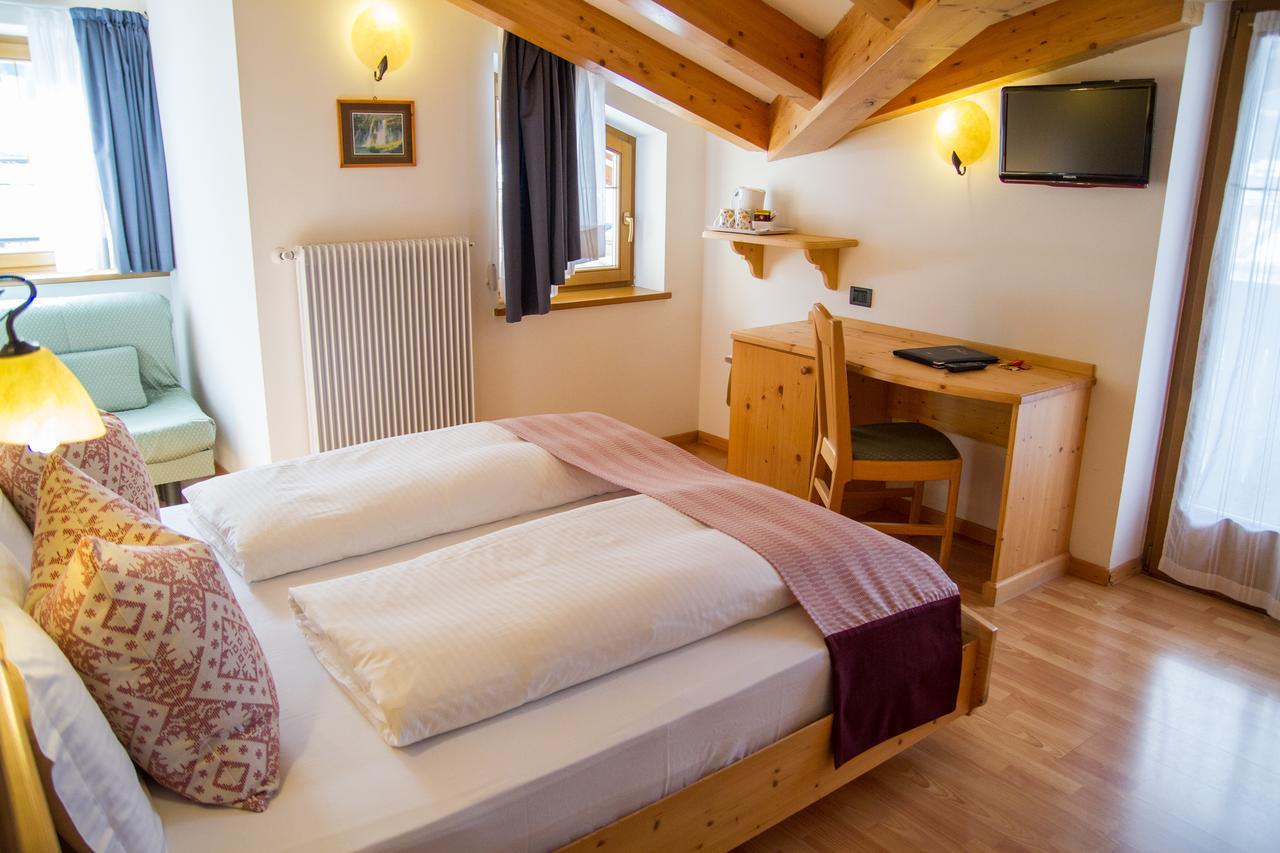Hotel Genzianella Ziano di Fiemme Zewnętrze zdjęcie