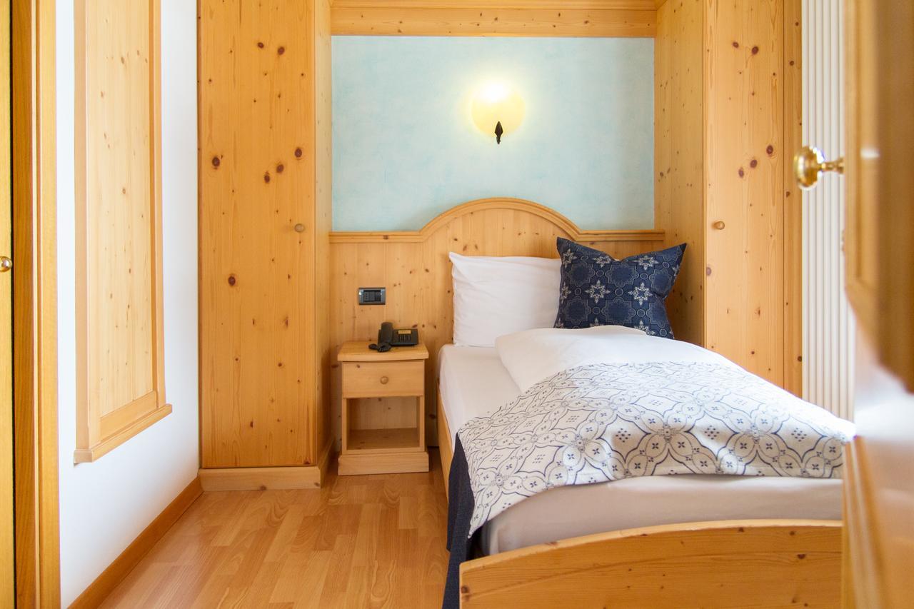 Hotel Genzianella Ziano di Fiemme Zewnętrze zdjęcie